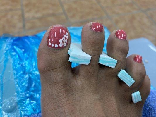 Love my toe design! Mr. No did an excellent job!!