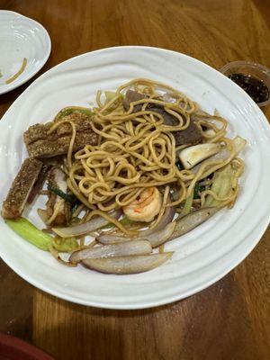 Combination stir fry noodles