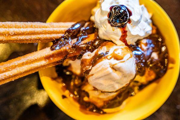 Cinnamon Churro Ice Cream Sundae