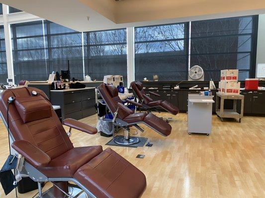 Whole blood donation chairs