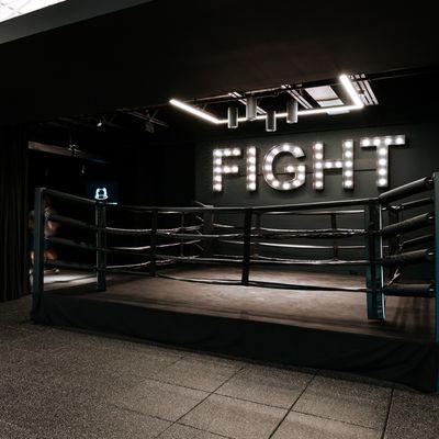 EverybodyFights boxing studio