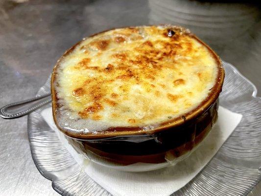 Bubbling hot onion soup anyone?