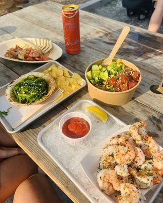 The Raw Bar at Island Creek Oyster Farm