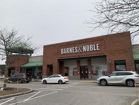 Barnes & Noble