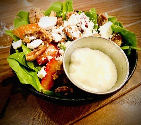 Spinach strawberry salad! Fresh & adorned with candied pecans!!