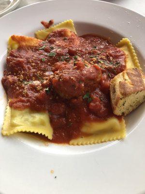 Ravioli Lunch Special