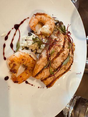 Salmon with risotto and shrimp