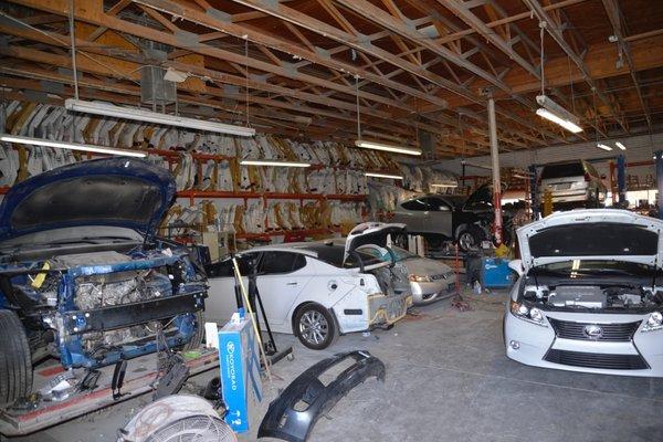 THE COLLISION SERVICE CENTER Auto Body Shop, Mechanic, Auto Repair Shop, Tire Shop 5151 South Procyon Street Las Vegas, NV 89...