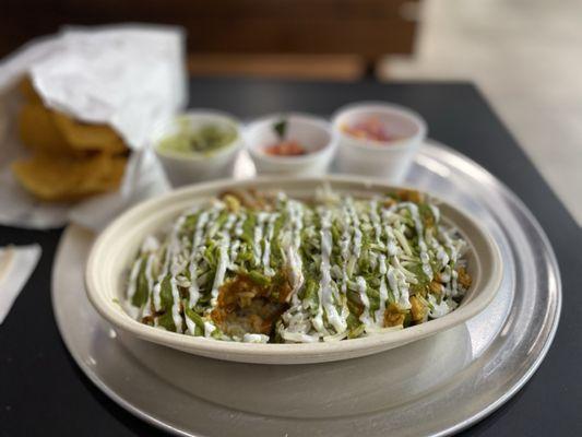 Tika bowl half chicken half steak with cilantro, rice, smoky curry sauce