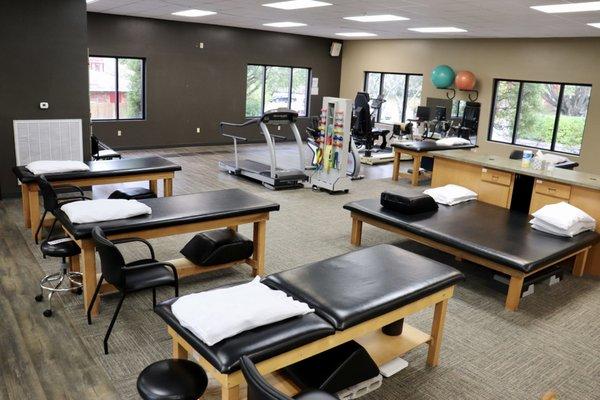 Interior of STAR Physical Therapy - Franklin