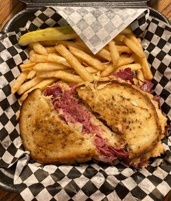 Reuben with fries