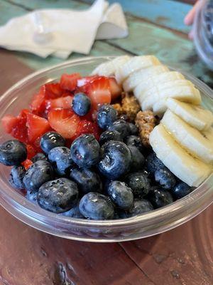 Açaí bowl-- ocean breeze