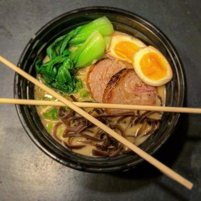 Black Tonkotsu Ramen with Bokchoy