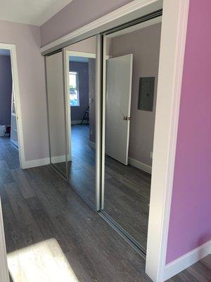 3 panel sliding mirror