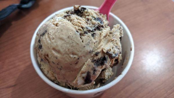 Birthday scoop of Oreo N Cold Brew flavor.