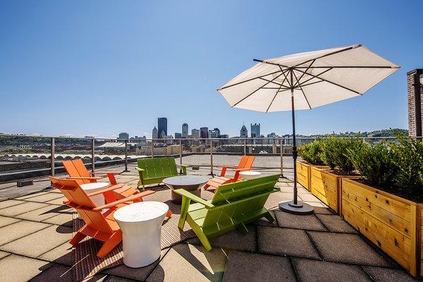 Rooftop sun deck with sweeping views of Downtown.