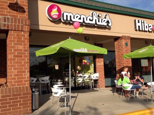 Storefront of Menchie's of Garner