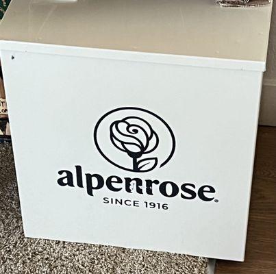 Our disappointing "Under-delivered" box from Alpenrose.