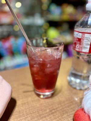 Pomegranate raspberry iced tea