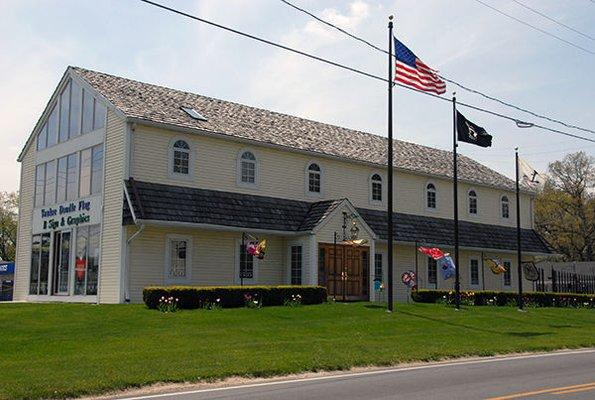 Yankee Doodle Flags, Kites & Fun