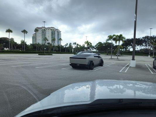 Tesla - West Palm Beach