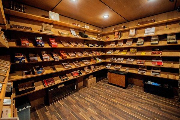 full walk-in humidor