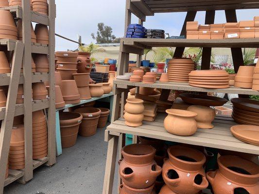 planters/pots