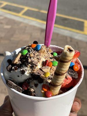 Cups Frozen Yogurt