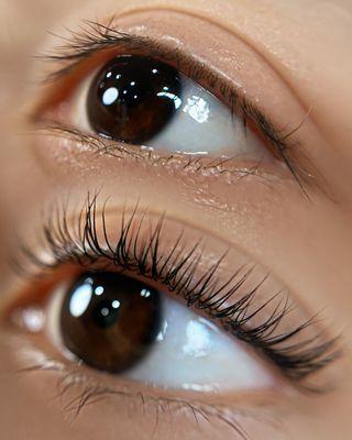 Keratin lash lift lasts 10-12 weeks