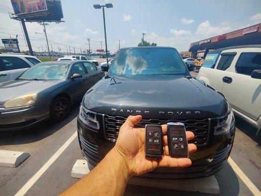 2019 Land Rover keys programmed in Nashville TN