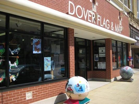 Dover Flag & Map