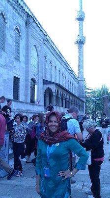 Alicia in Istanbul, Turkey, ready to walk inside the Blue Mosque