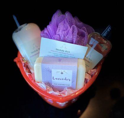 Gift baskets for your love are perfect gifts for Valentines Day.