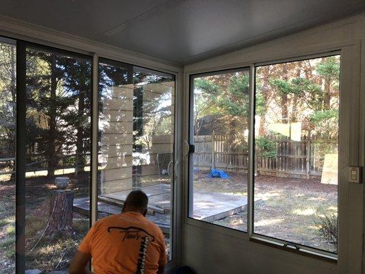 Sunroom left side tinted  with tru view 30 right side clear