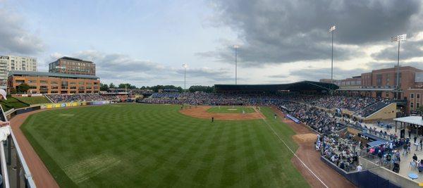 Left field view from the wall (panoramic)