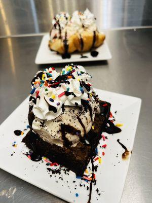 Brownie sundae