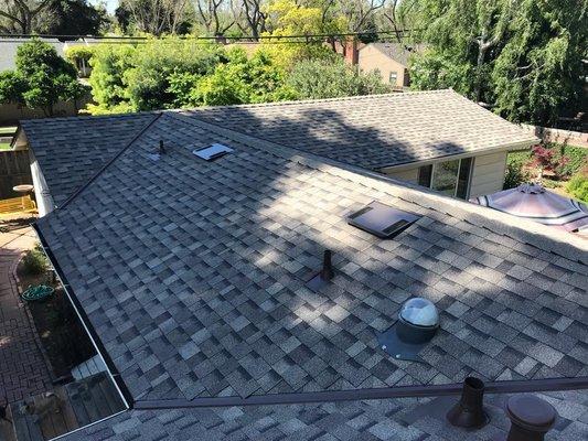 Beautiful new roof installed by the skilled roofing crew with Peterson Roofing!