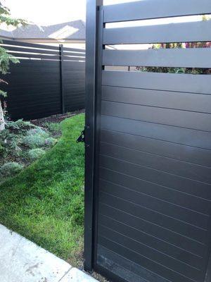 Outdoor Living Vinyl Fencing