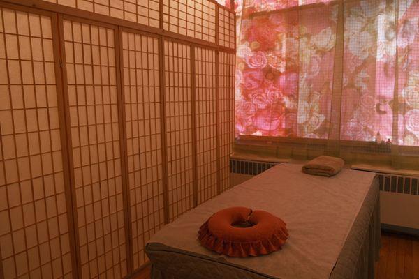 A private massage room at Petal Rooms, the best massage and bodywork near Herald Square!