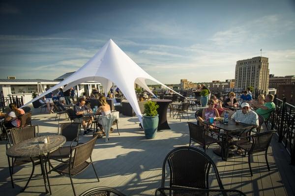 Getting the weekend started with dinner & cocktails on SkyDeck.