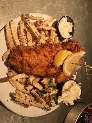 Fish (white fish) and chips