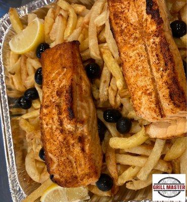 Grilled Salmon w/ fries