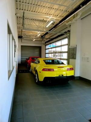 Pull right into the Service Bay for your appointment and walk into the office, no need to even step outside!