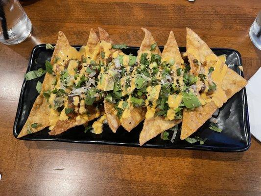 Spicy Tuna Poke Nachos