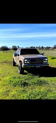 Full Windshield tint. Brow tint side windows tinted