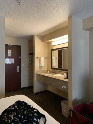 Holiday Inn Express & Suites Portland-Jantzen Beach, an IHG Hotel