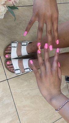 Nail Design, UV Gel, Queens Mani & Pedi