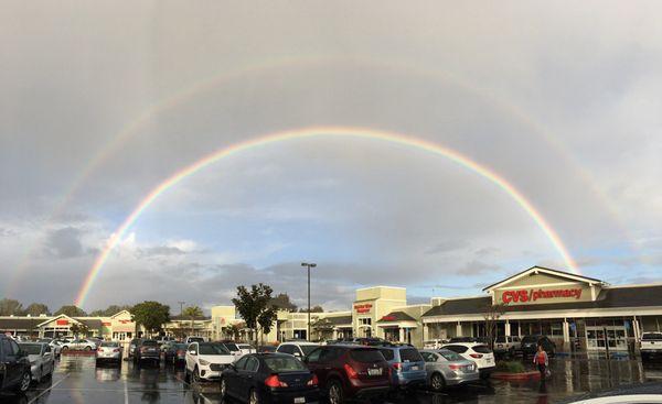 Beautiful day @ CVS ! Great store, great staff.