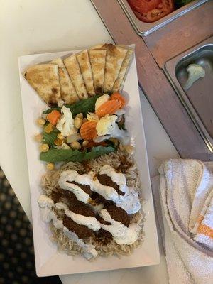 Falafel platter