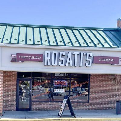 Storefront centered in Frederick's College Park Plaza, with abundant parking. 0.2-miles off US-15, off W 7th St at Fairview Ave